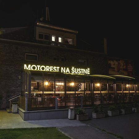 Hotel Na Sustne Krupá 外观 照片