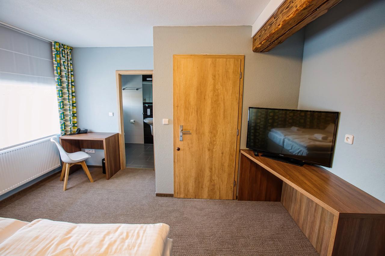 Hotel Na Sustne Krupá 外观 照片
