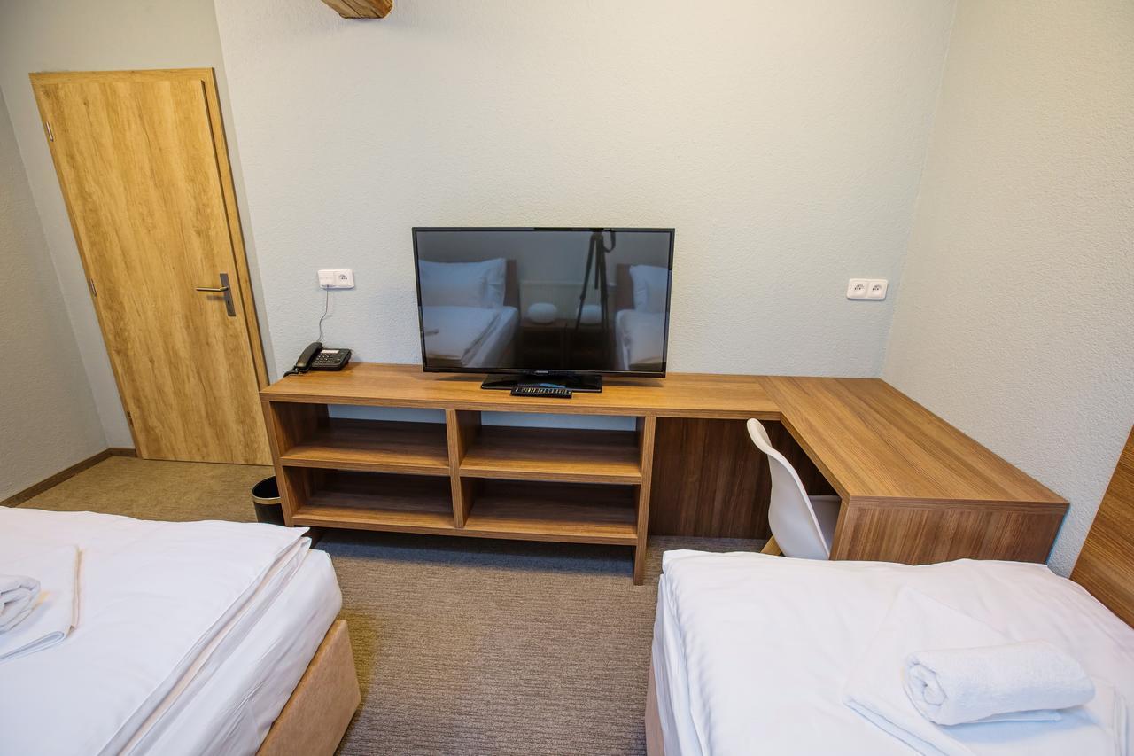 Hotel Na Sustne Krupá 外观 照片