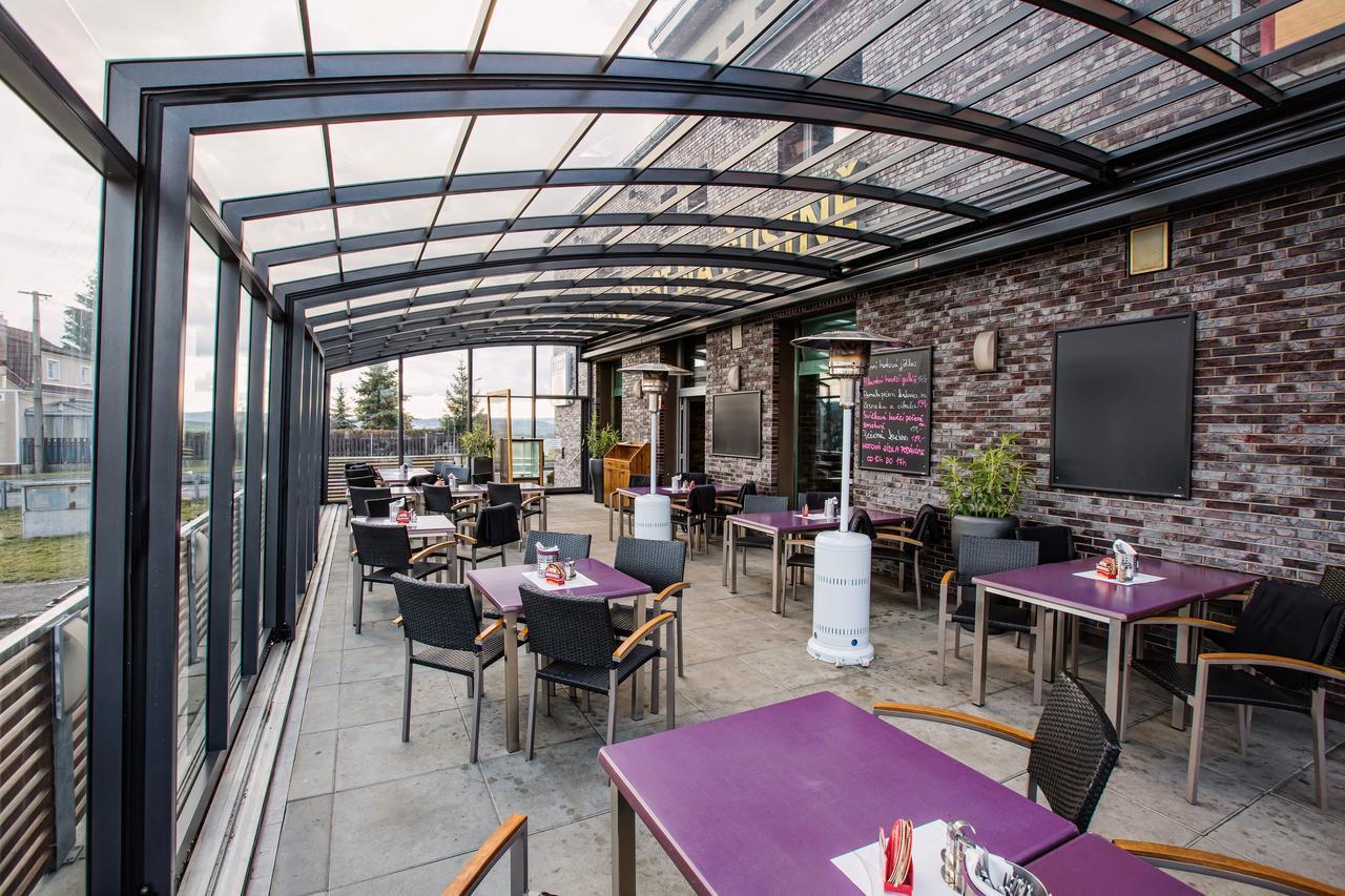 Hotel Na Sustne Krupá 外观 照片