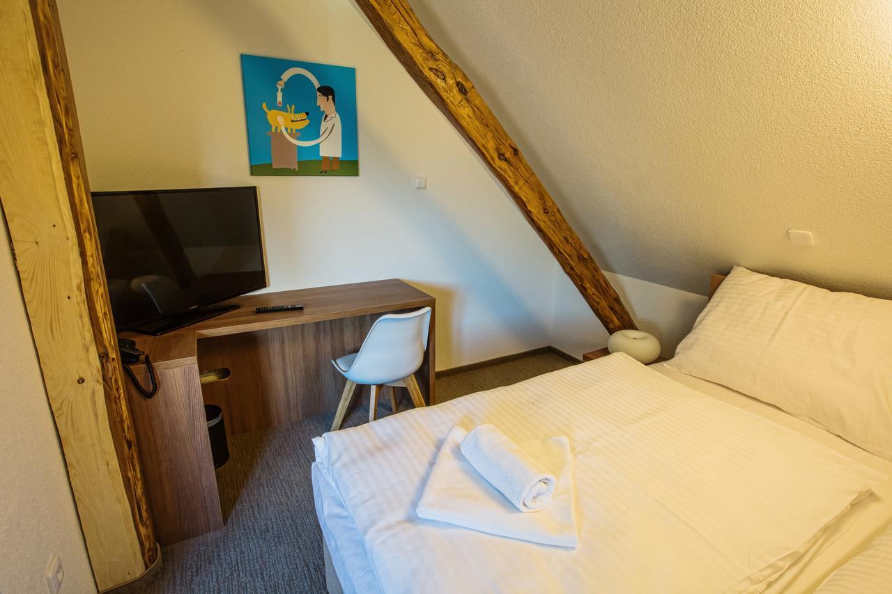 Hotel Na Sustne Krupá 外观 照片